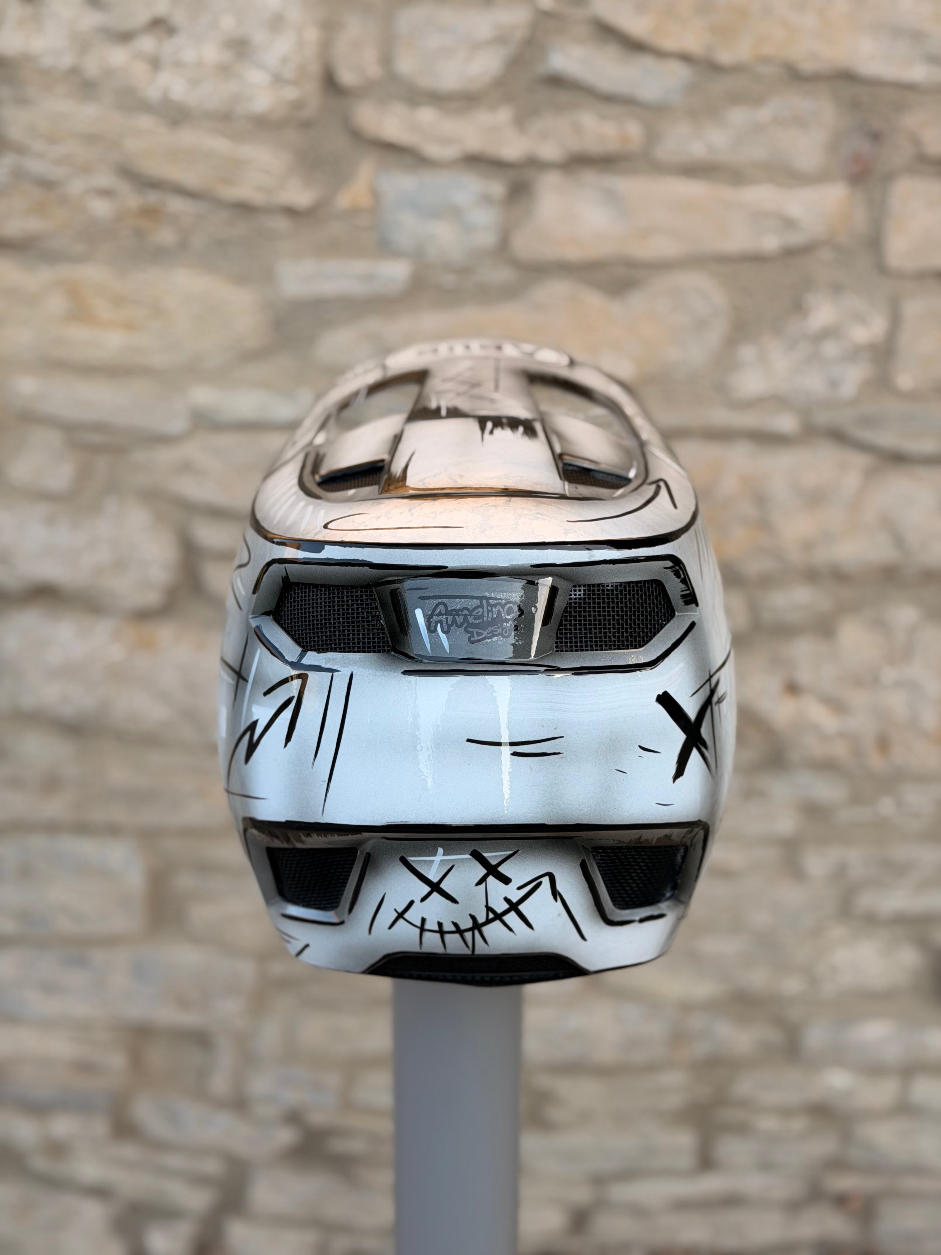 Casco personalizado - Diseño de cómic ABUS Hidrop