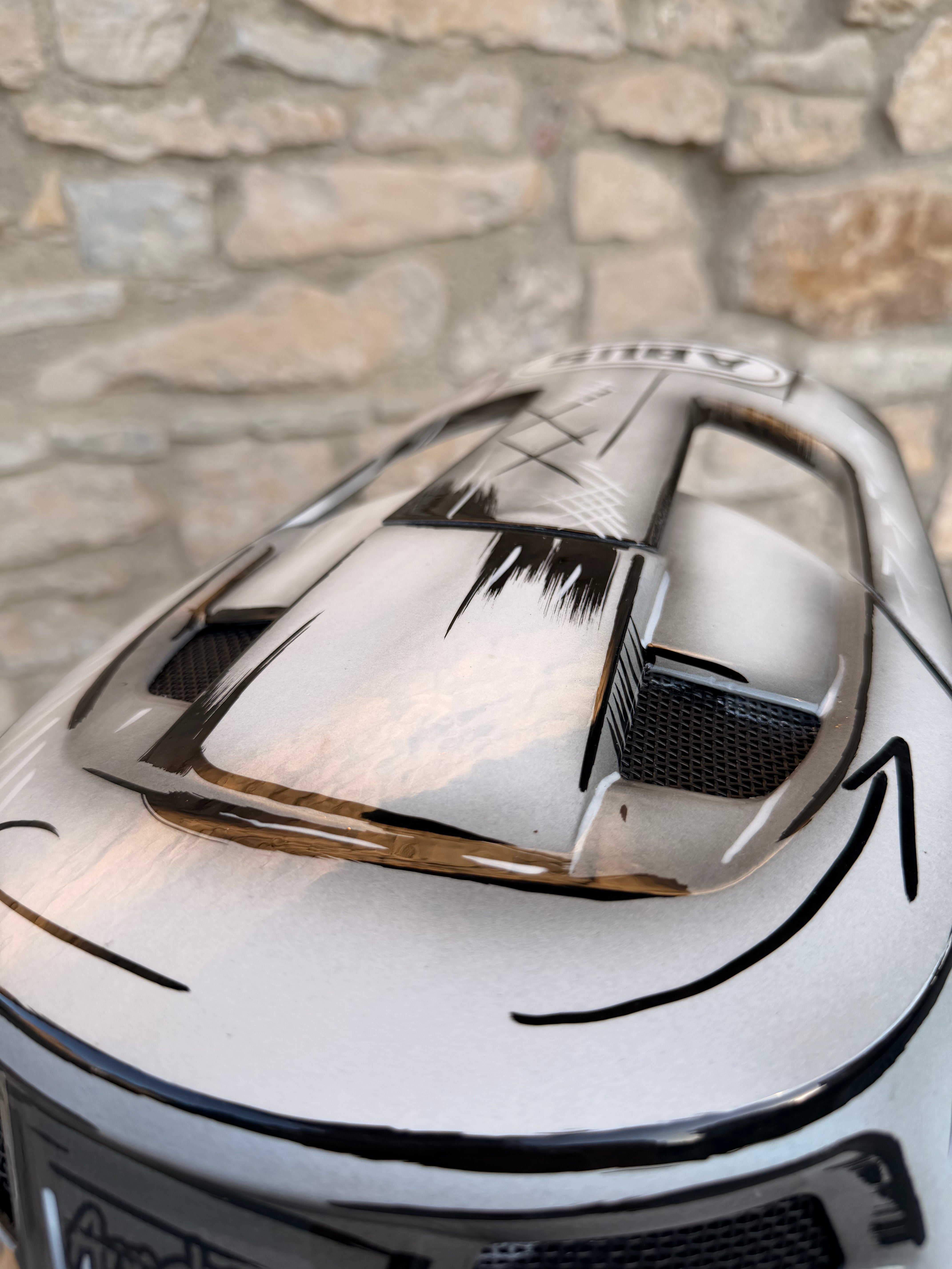 Casco personalizado - Diseño de cómic ABUS Hidrop